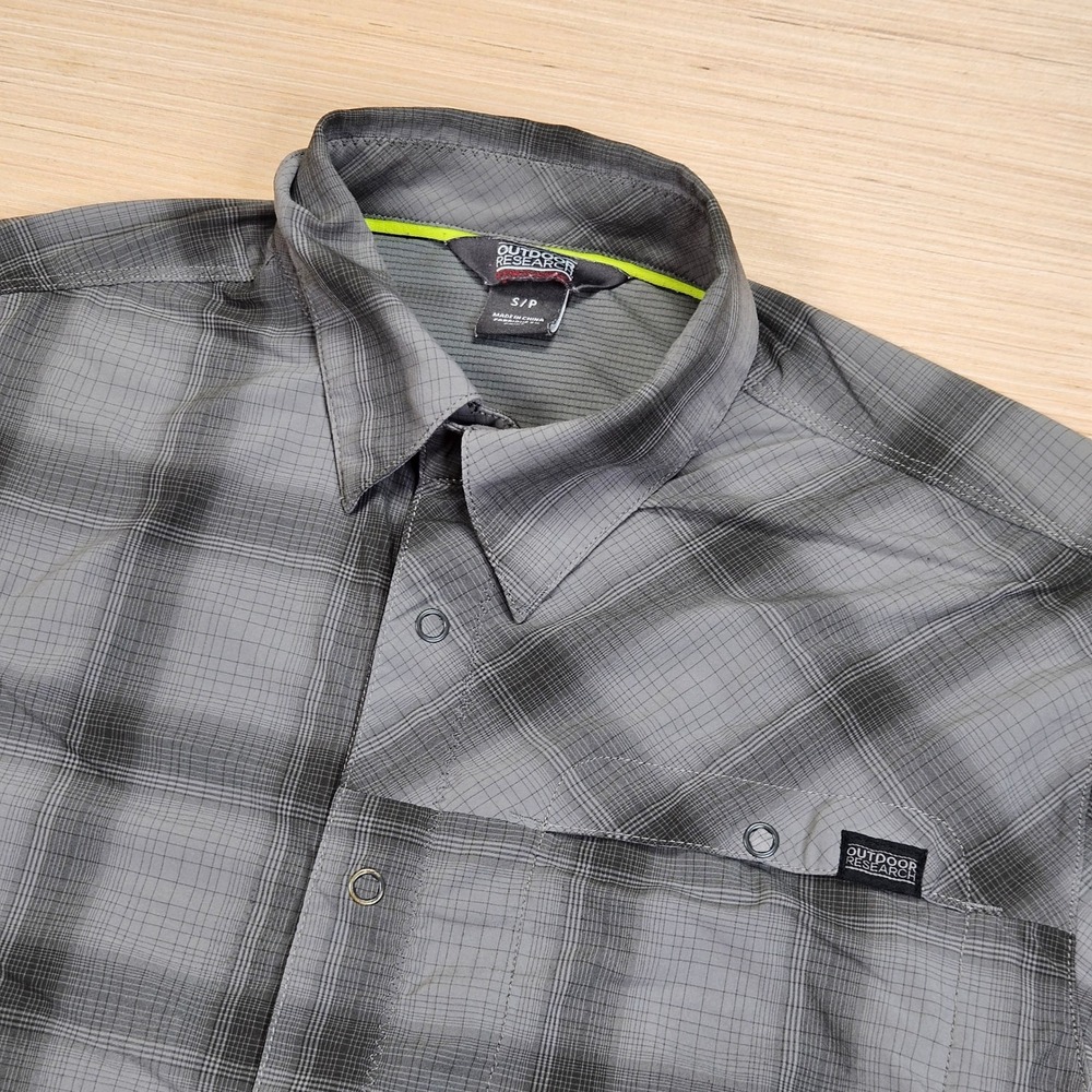 Outdoor Research Astroman Shirt Mens S Gray Plaid Snap Hiking Outdoor 242849